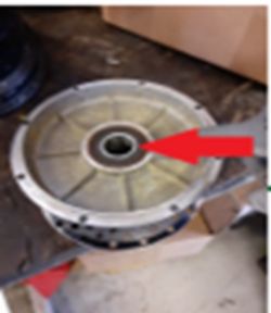 Kruiser: Takapyörän laakeri vasen